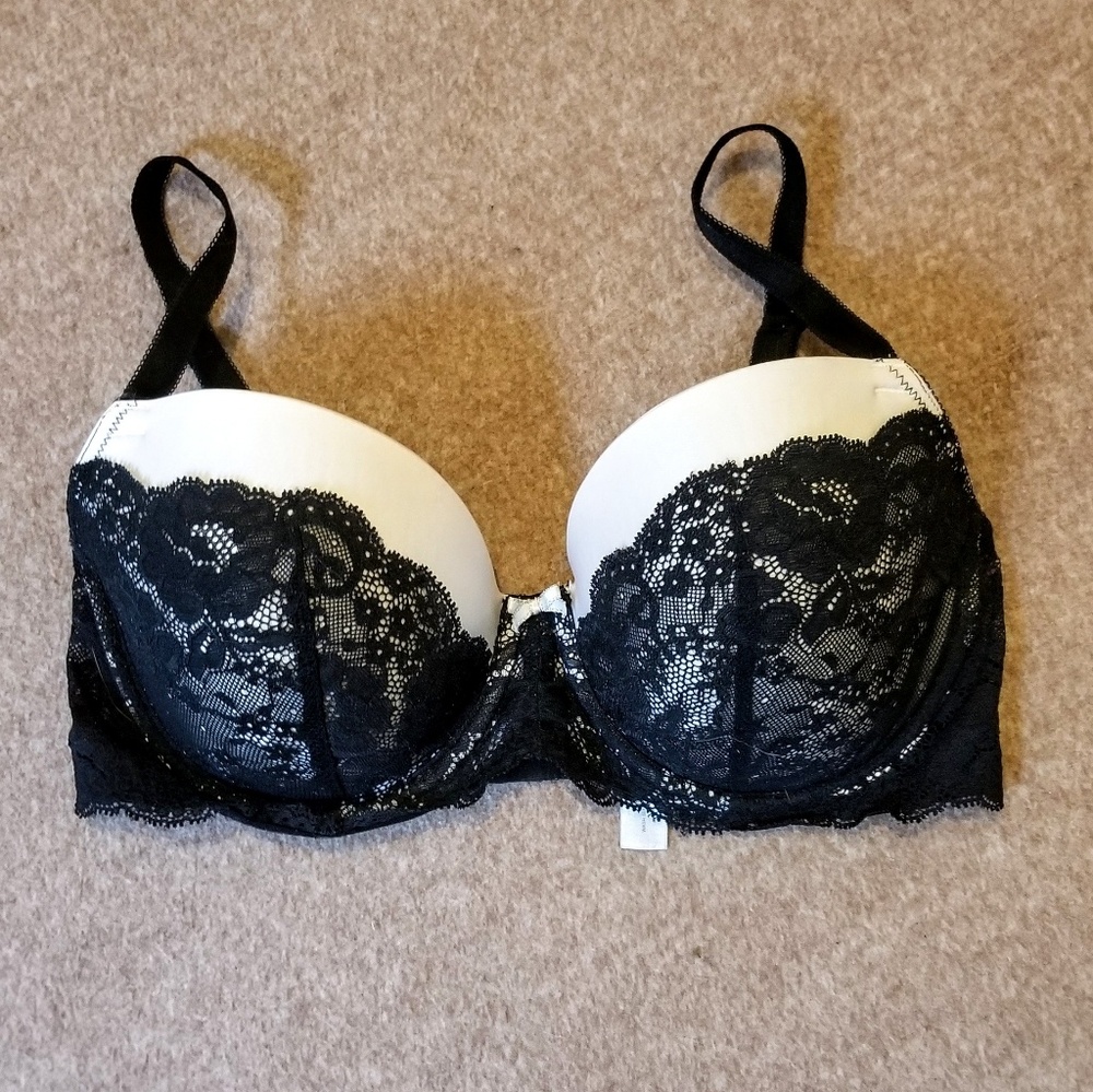 ❌SOLD❌VS Lined Demi Size 34DD - Picture 1 of 8